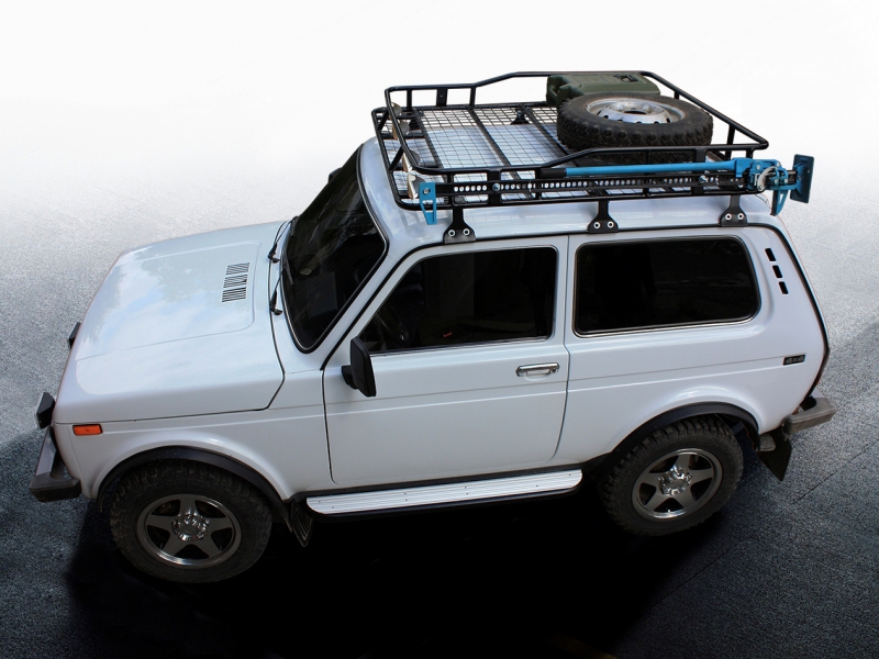 Экспедиционный багажник на Ниву 2121 с креплениями на водостоки c сеткой
